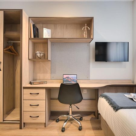Livensa Living Pamplona Albergue Juvenil Экстерьер фото