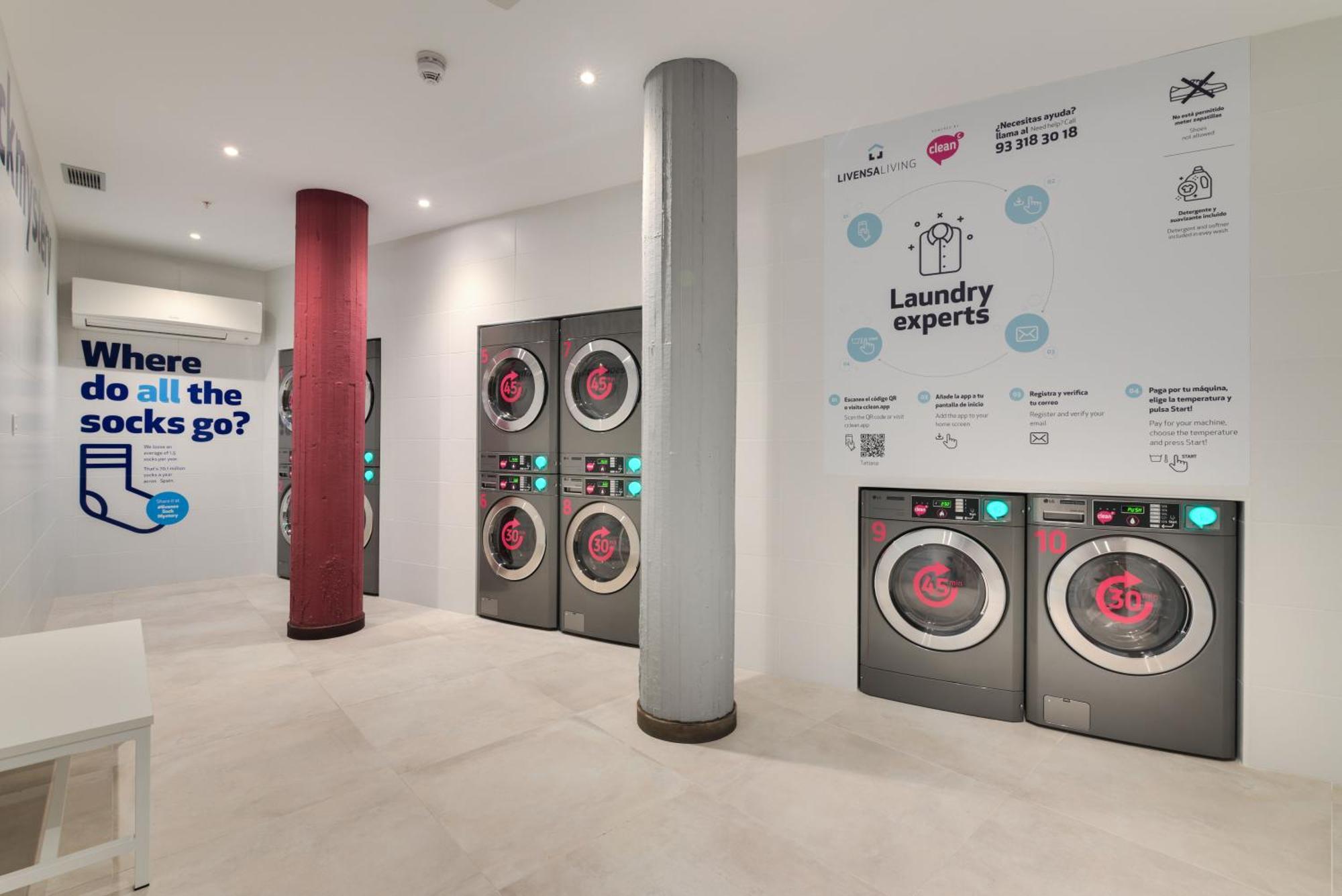 Livensa Living Pamplona Albergue Juvenil Экстерьер фото